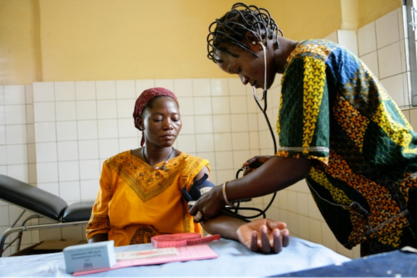 Cet assistant IA médical répond aux questions les plus complexes des femmes