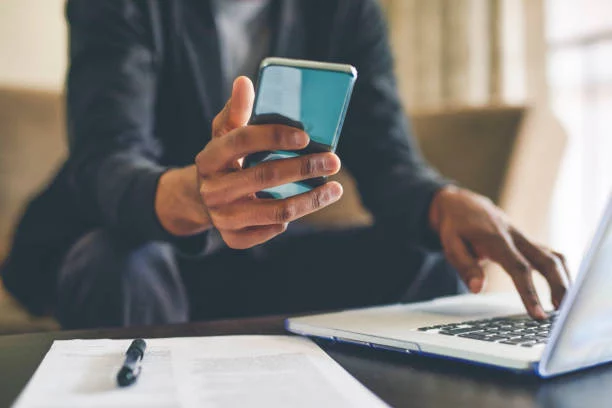 L'outil de vérification du NCC révèle les failles des imports mobiles au Nigeria